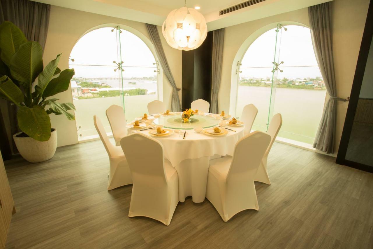 Herman International Hotel Пном Пен Екстериор снимка