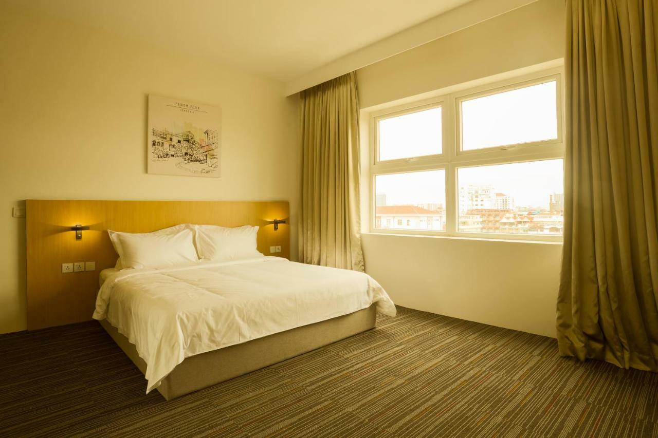 Herman International Hotel Пном Пен Екстериор снимка