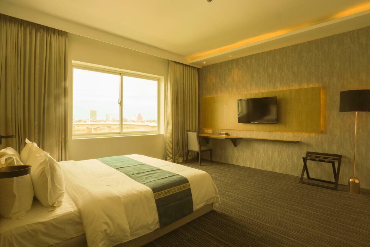 Herman International Hotel Пном Пен Екстериор снимка