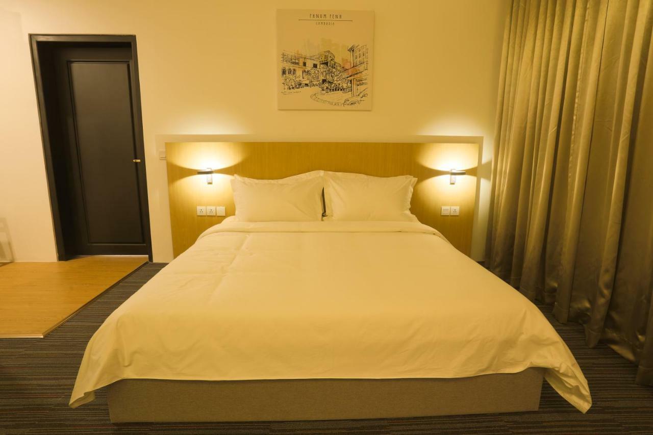 Herman International Hotel Пном Пен Екстериор снимка
