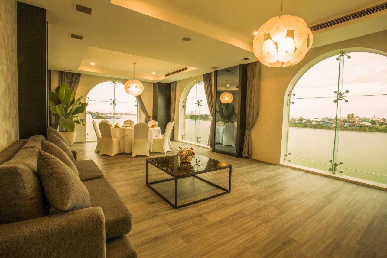 Herman International Hotel Пном Пен Екстериор снимка
