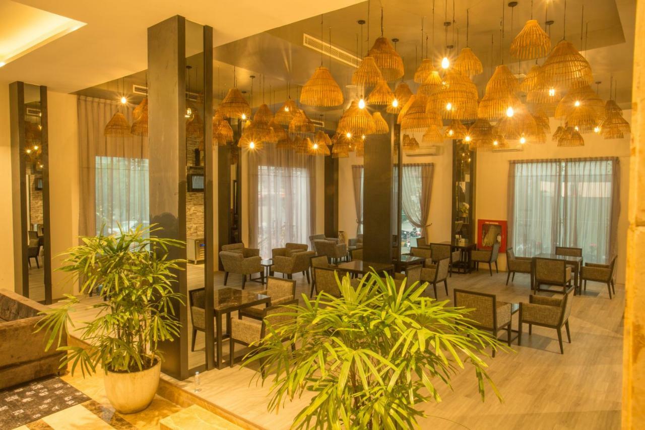 Herman International Hotel Пном Пен Екстериор снимка