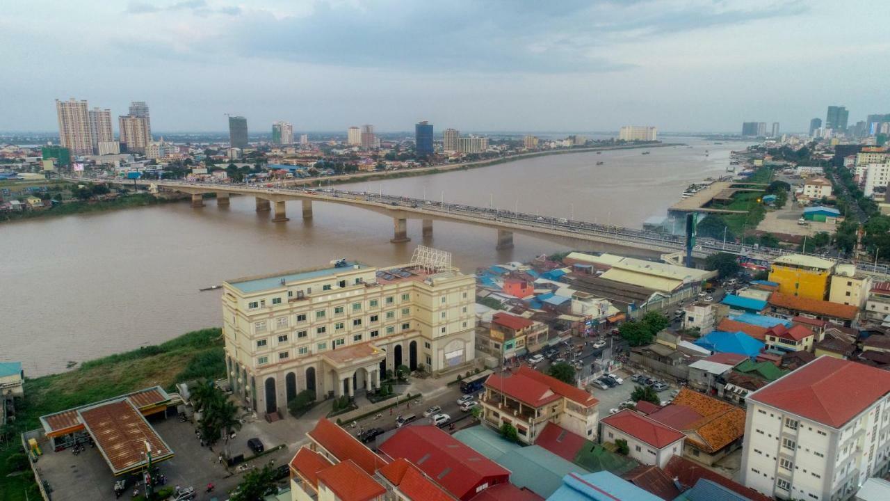 Herman International Hotel Пном Пен Екстериор снимка